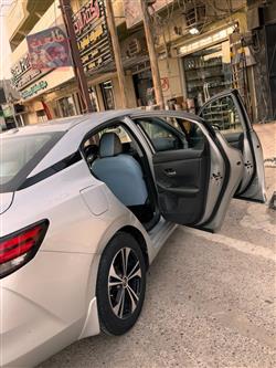 نيسان سنترا